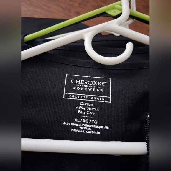 4 Cherokee Workwear Core Stretch  Scrub Jacket Black XL Women - Picture 5 of 6